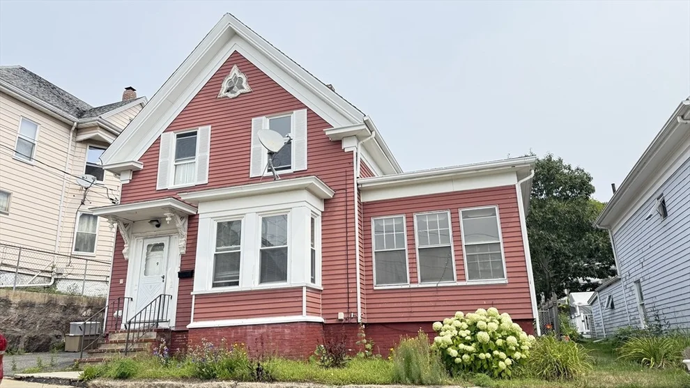 Unit for sale at 9 Trask Street, Gloucester, MA 01930