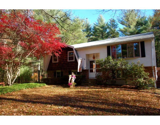 Unit for sale at 6 Brettun Dr, Norton, MA 02766