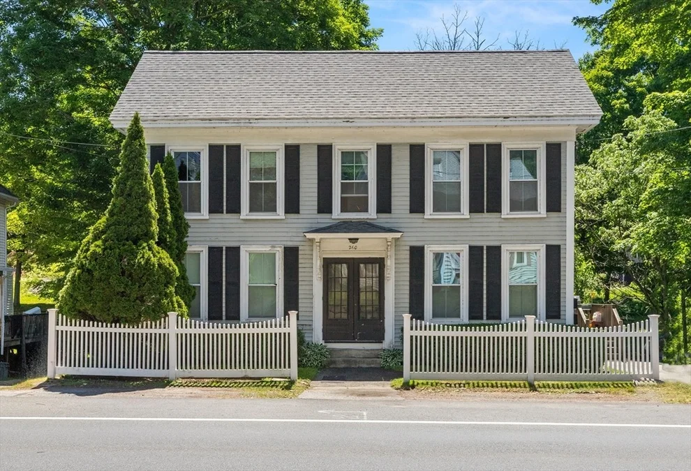 Unit for sale at 260 Main St, Groveland, MA 01834