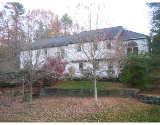 Unit for sale at 14 Baltzer Dr, Pembroke, MA 02359