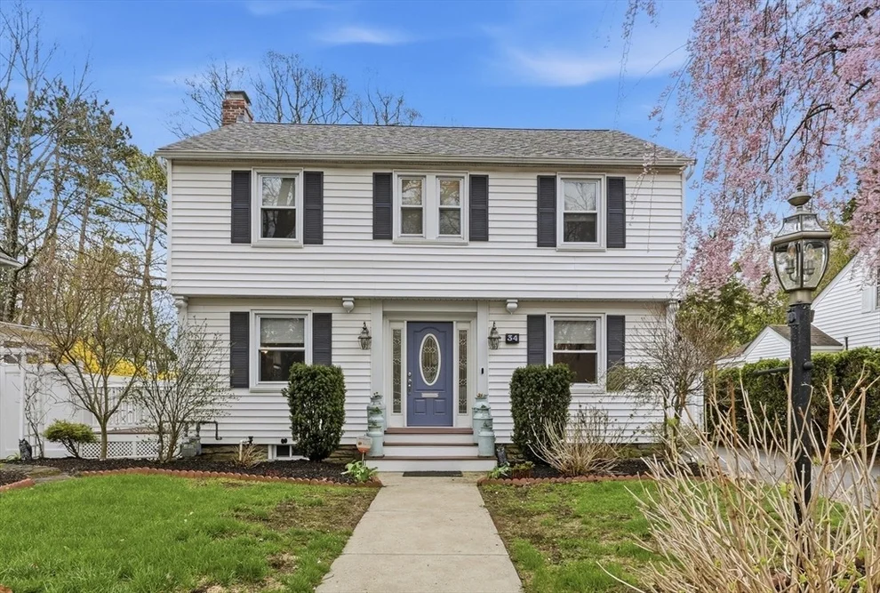 Unit for sale at 34 Amherst St, Worcester, MA 01602