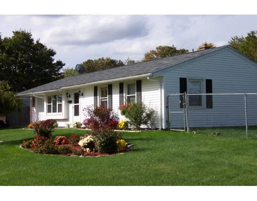 Unit for sale at 119 Mount Fair Circle, Swansea, MA 02777