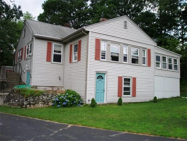 Unit for sale at 493 Church St, Northborough, MA 01532
