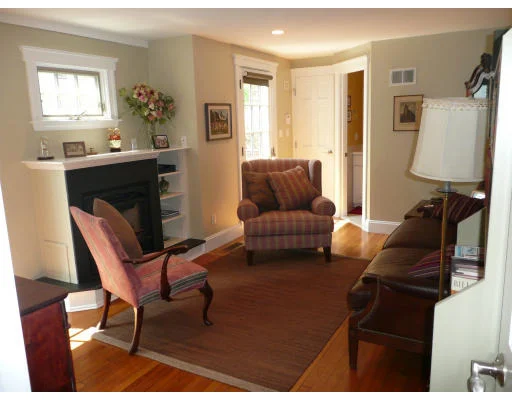 Unit for sale at 59 Bristol St, Cambridge, MA 02141