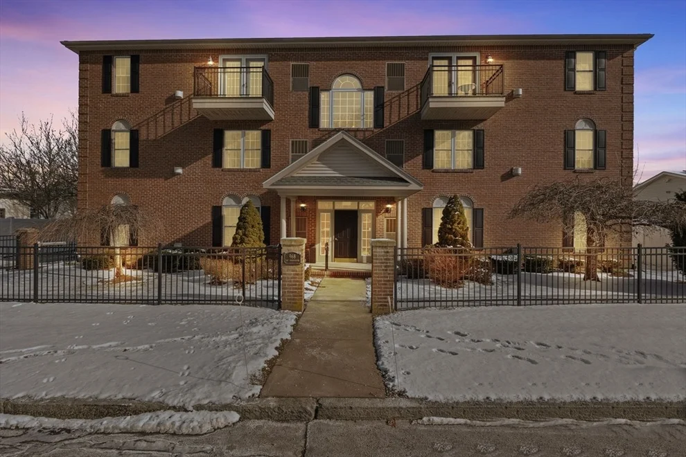 Unit for sale at 968 Geraldine St, New Bedford, MA 02740