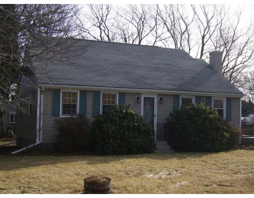 Unit for sale at 1130 Ferry St, Marshfield, MA 02050