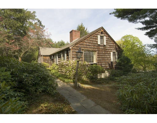 Unit for sale at 1 Wood Lane, Winchester, MA 01890