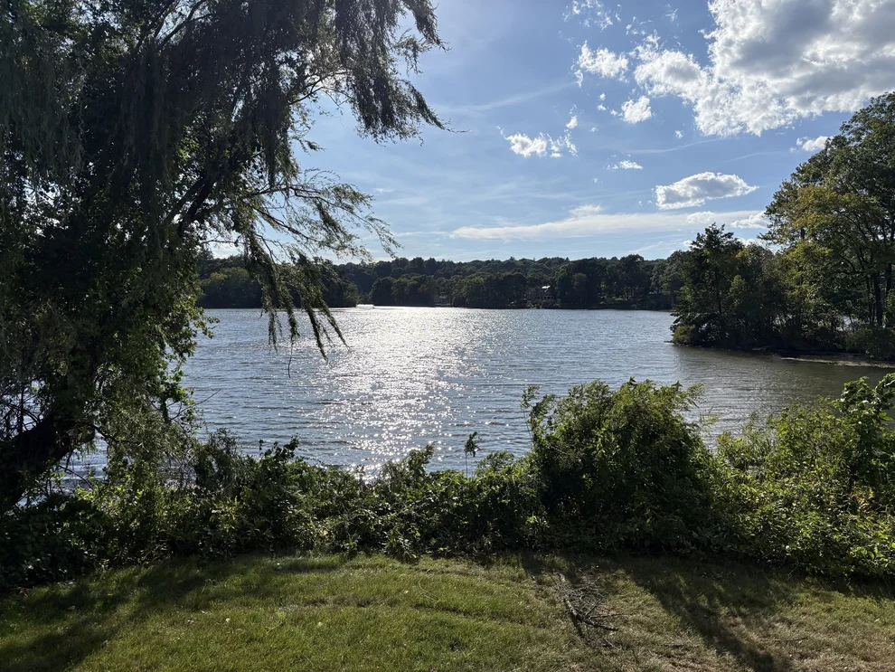 Unit for sale at 7 Lakeview Terrace, Winchester, MA 01890