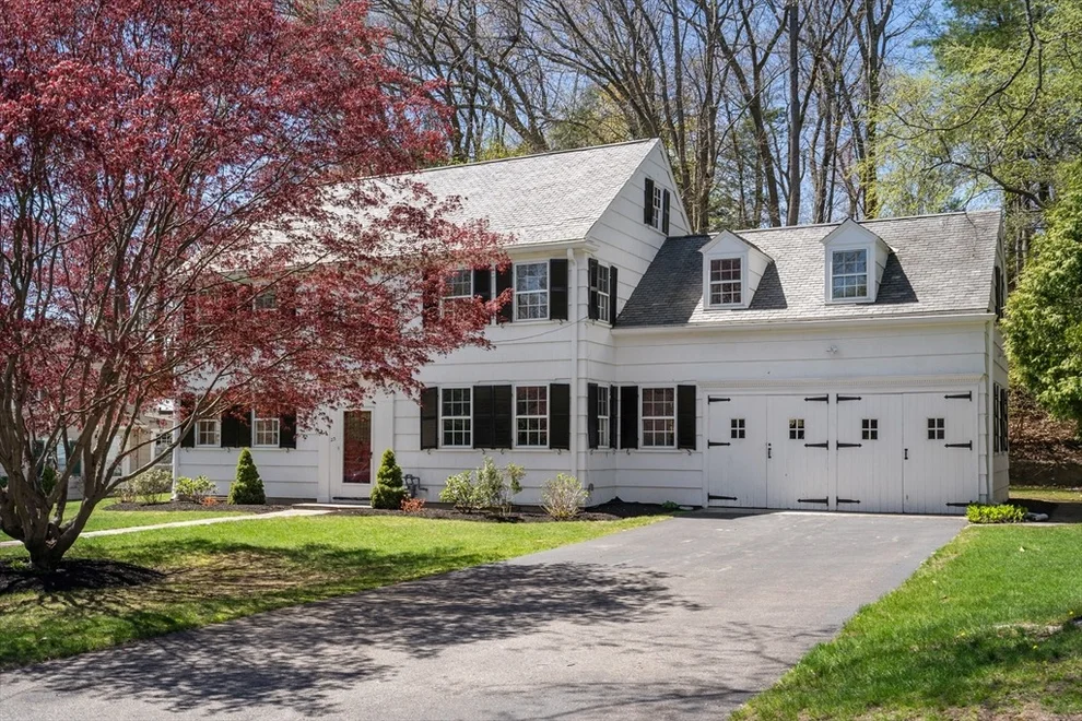 Unit for sale at 23 Thackeray Road, Wellesley, MA 02481