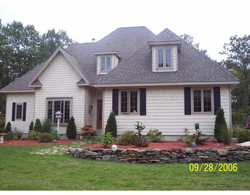Unit for sale at 341 South Lane, Granville, MA 01034