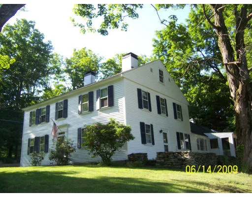 Unit for sale at 292 Crawford St, Northborough, MA 01532