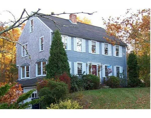 Unit for sale at 10 Kathleen Dri Ve, Plymouth, MA 02360