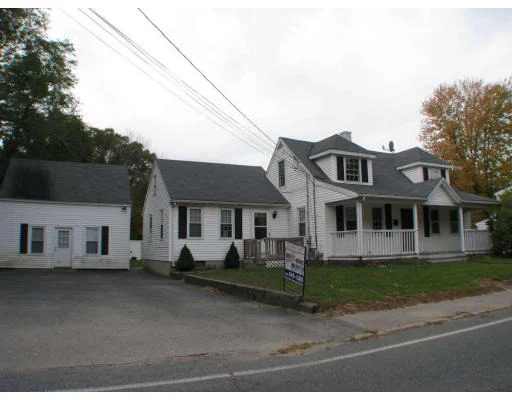 Unit for sale at 89 Spring St, Rockland, MA 02370