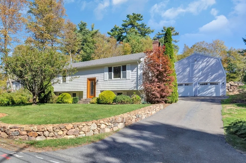 Unit for sale at 50 Laurel St, Gloucester, MA 01930