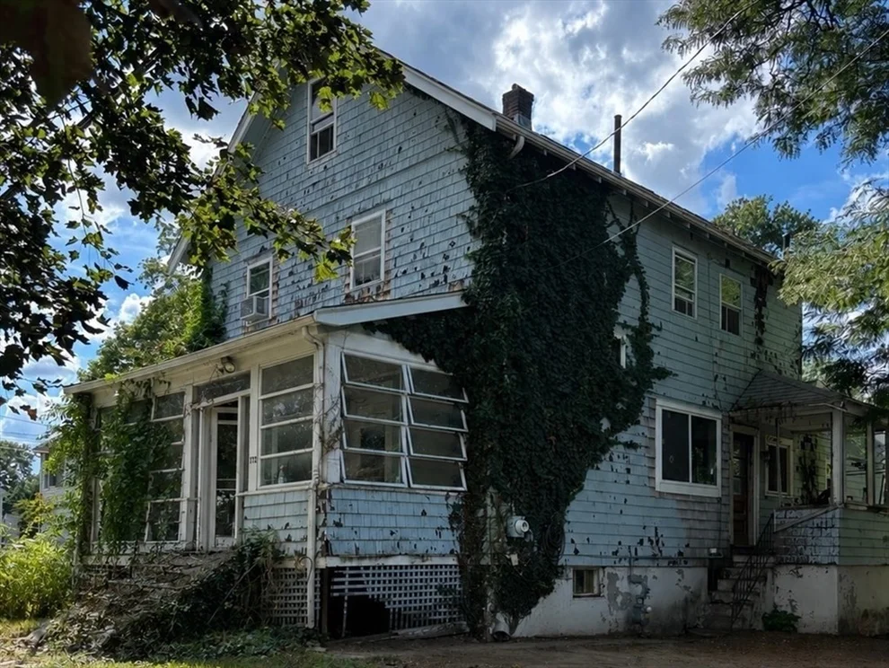 Unit for sale at 172 Bishop Street, Framingham, MA 01702