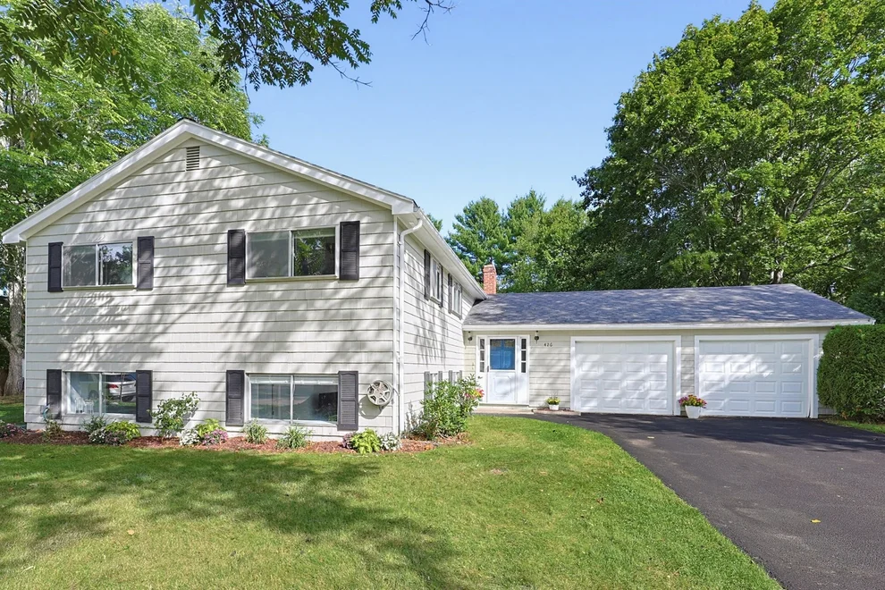 Unit for sale at 426 Chamberlain St., Holliston, MA 01746