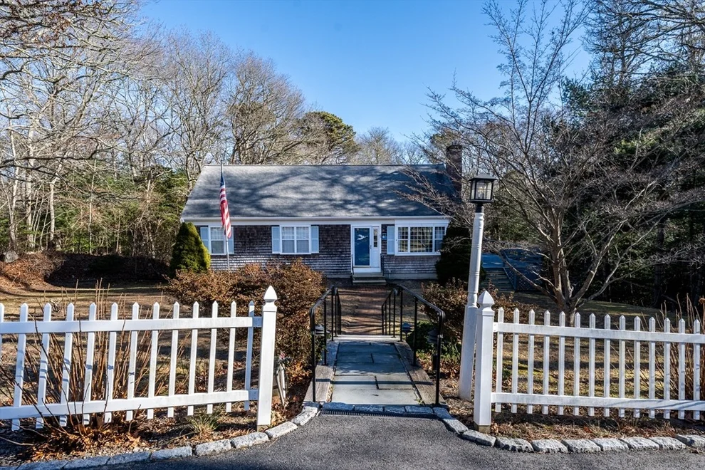 Unit for sale at 120 Great Hill Dr, Barnstable, MA 02668