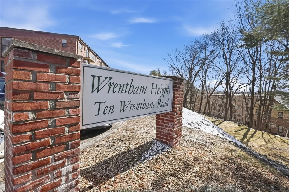 Unit for sale at 10 Wrentham Rd, Worcester, MA 01602