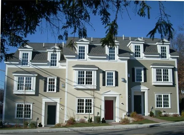 Unit for sale at 2 Murray Avenue, Burlington, MA 01803