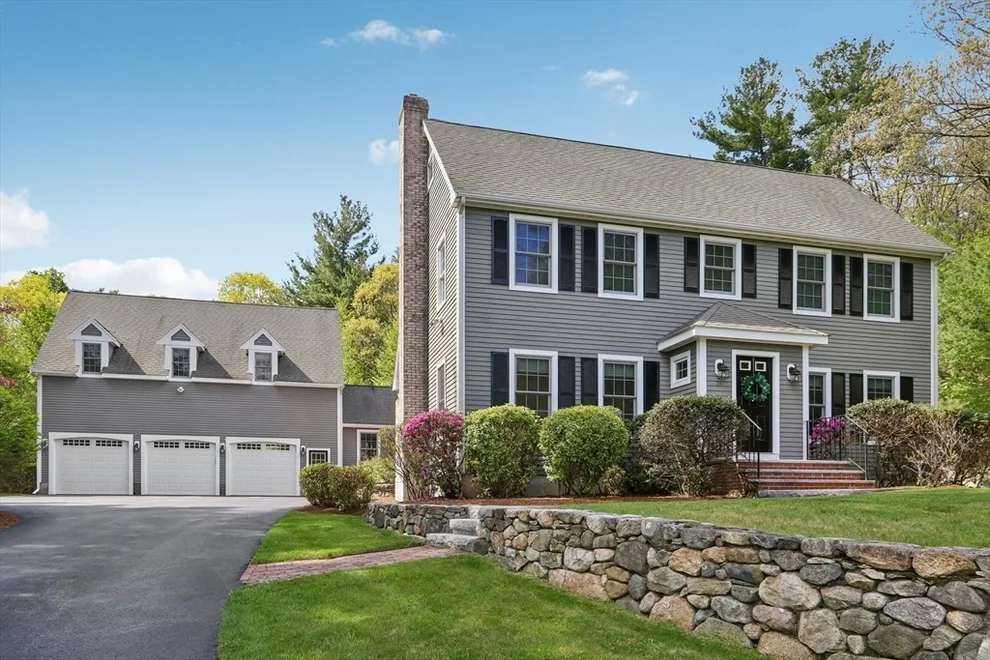Unit for sale at 34 Broken Tree Rd, Medway, MA 02053