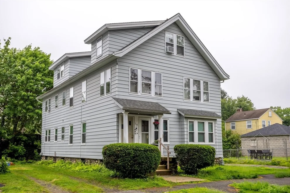 Unit for sale at 10 Underwood Street, Worcester, MA 01602