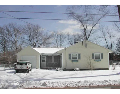 Unit for sale at 87 Carnarvon Circle, Springfield, MA 01109