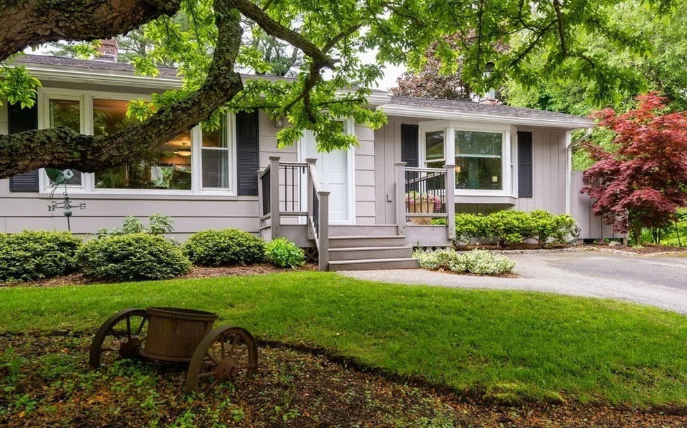 Unit for sale at 1 Edge Street, Ipswich, MA 01938