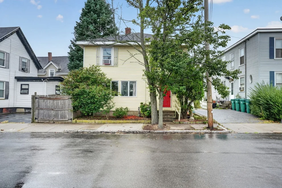 Unit for sale at 21 Sachem St, Lynn, MA 01902