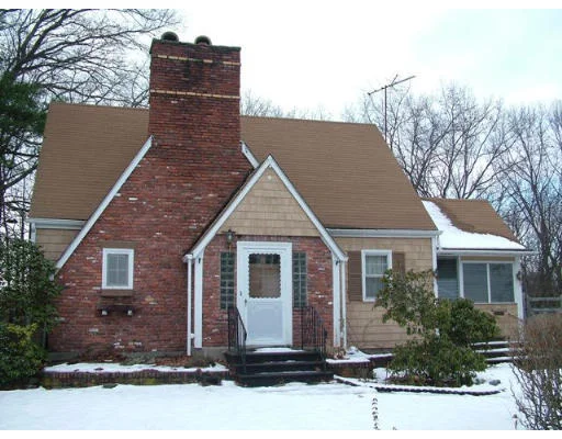 Unit for sale at 11 Woodland Drive, Oxford, MA 01540