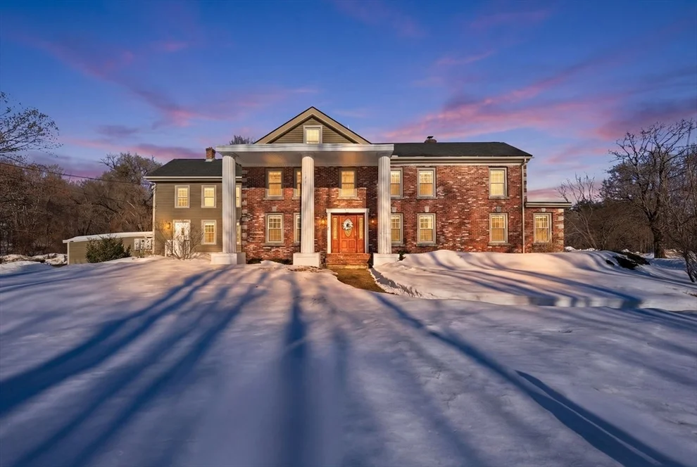 Unit for sale at 86 Rice Corner Rd, Brookfield, MA 01506