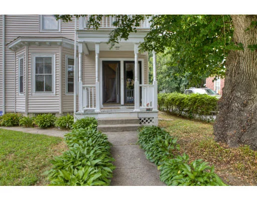 Unit for sale at 27 Walden St, Cambridge, MA 02140