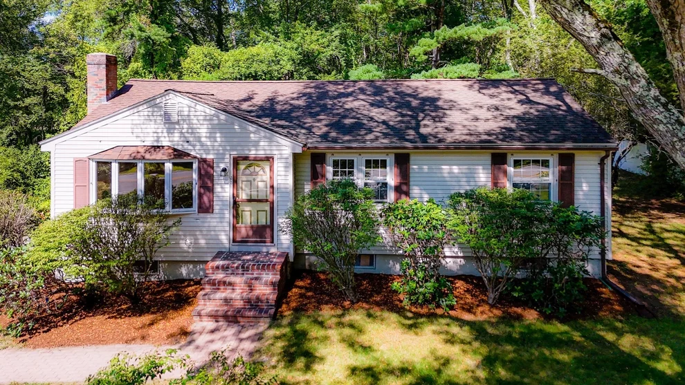 Unit for sale at 35 Forge Village Rd, Westford, MA 01886