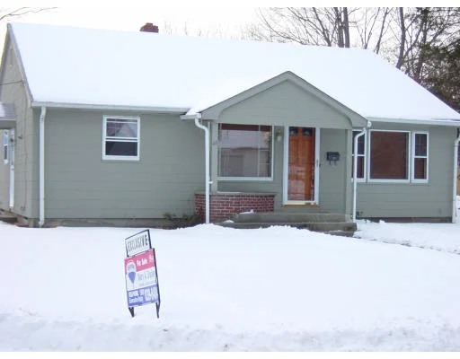 Unit for sale at 48 Wheelock St, Oxford, MA 01540