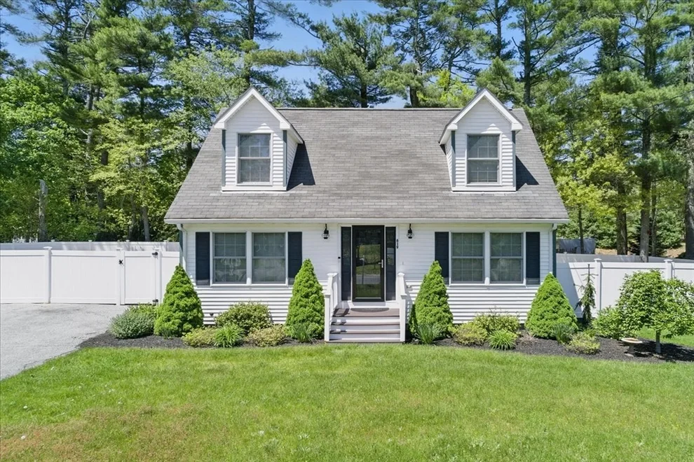 Unit for sale at 619 Federal Furnace Rd., Plymouth, MA 02360