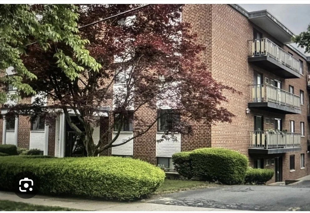 Unit for sale at 100 Grand View Ave, Quincy, MA 02170