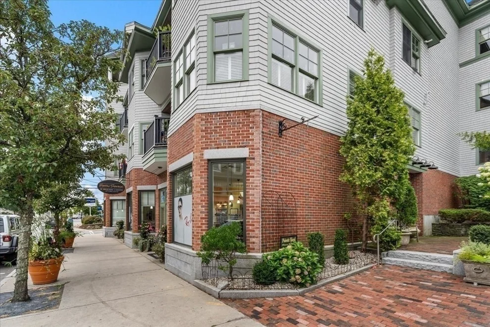 Unit for sale at 91 Front St., Scituate, MA 02066