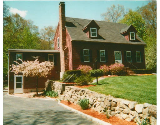 Unit for sale at 340 Putnam Hill Rd, Sutton, MA 01590