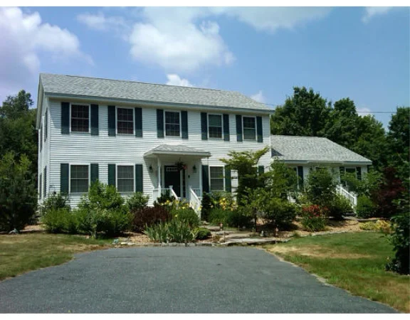 Unit for sale at 57 Turnpike Rd, Westminster, MA 01473