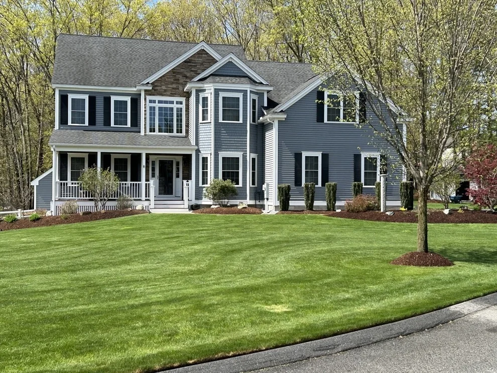 Unit for sale at 18 Mcintosh Lane, Littleton, MA 01460