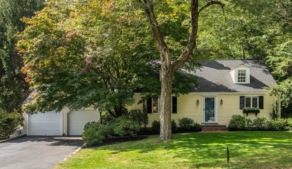 Unit for sale at 39 Standish Road, Wellesley, MA 02481