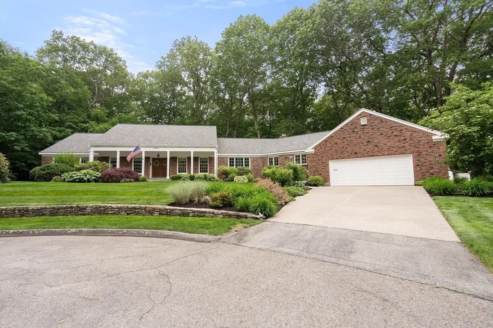 Unit for sale at 15 Mary Jane Cir, Worcester, MA 01609