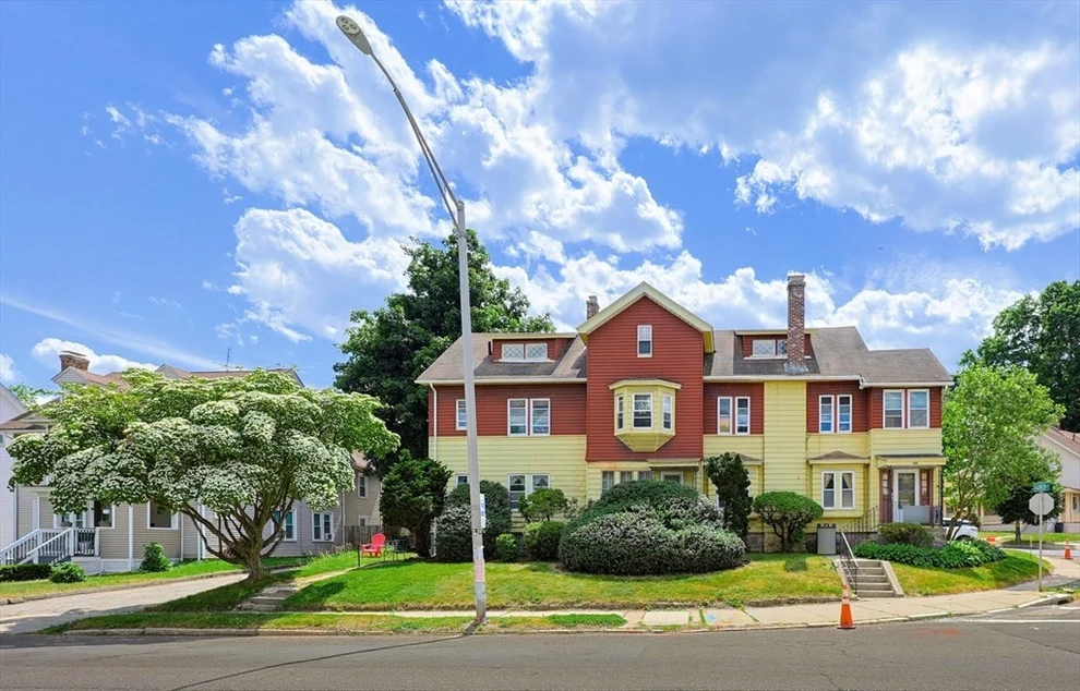 Unit for sale at 1 Hadwen Lane, Worcester, MA 01602