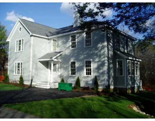 Unit for sale at 990 Webster St, Needham, MA 02492