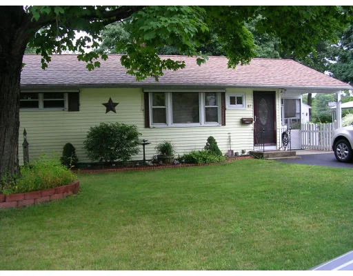 Unit for sale at 87 Wakefield Street, Springfield, MA 01151