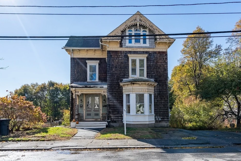 Unit for sale at 13 Grove St, Spencer, MA 01562