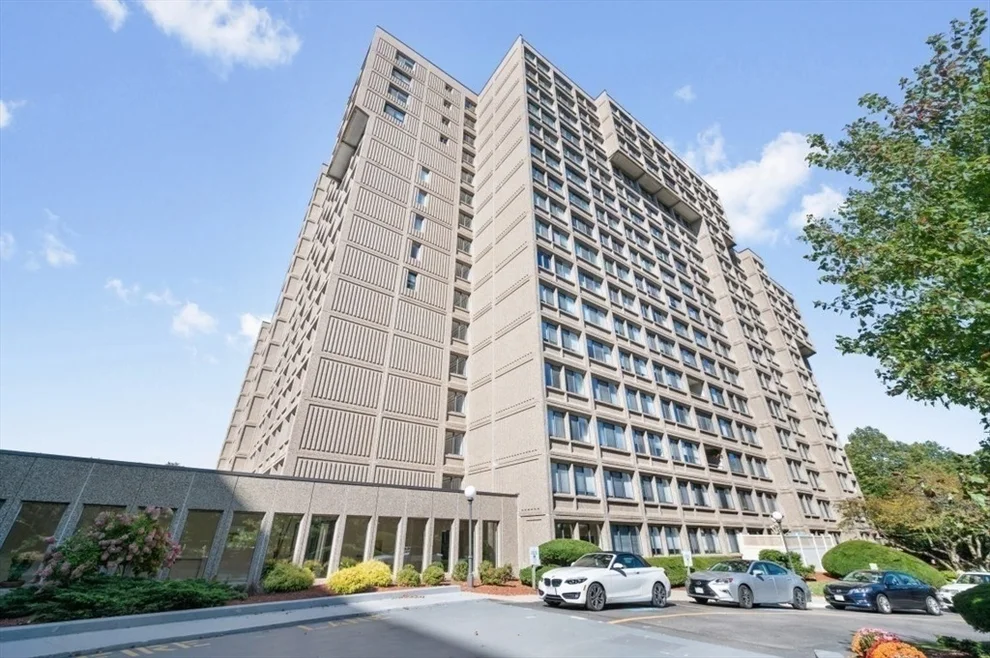 Unit for sale at 250 Hammond Pond Parkway, Newton, MA 02467