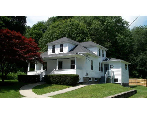 Unit for sale at 26 Central Street, Auburn, MA 01501