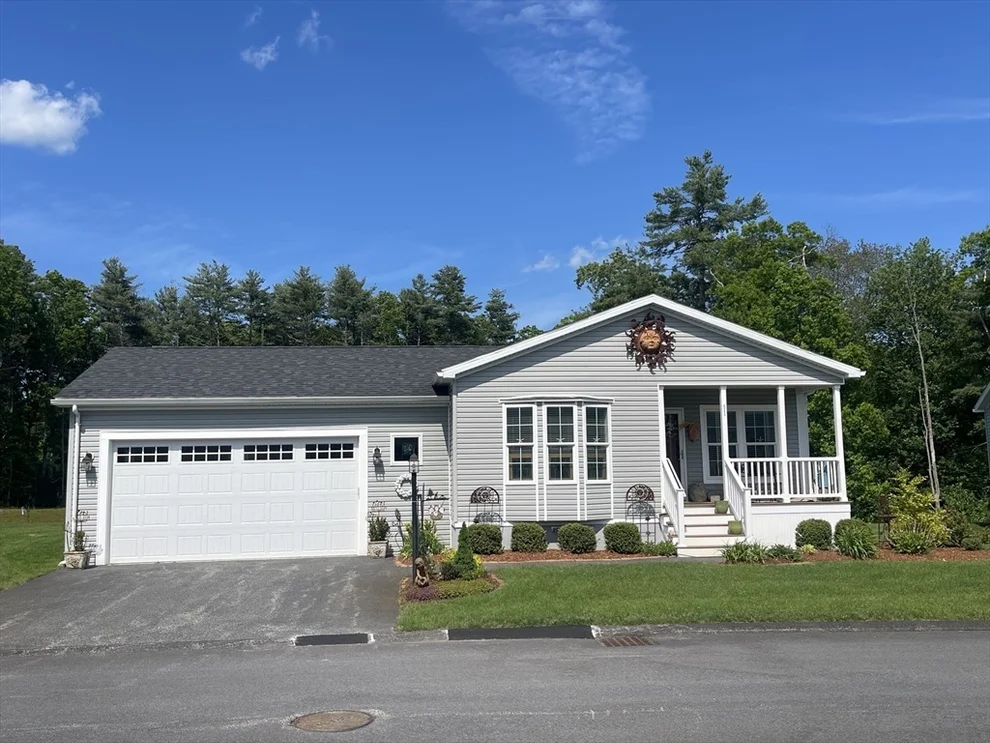 Unit for sale at 11 Sycamore Lane, Taunton, MA 02780