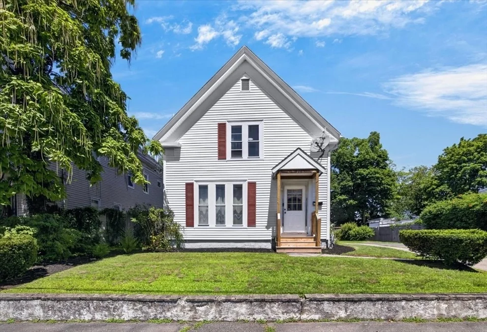 Unit for sale at 171 Bartlett St, Brockton, MA 02301