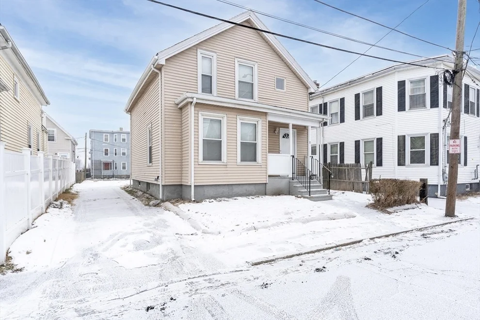 Unit for sale at 10 River Street Pl, Lynn, MA 01905